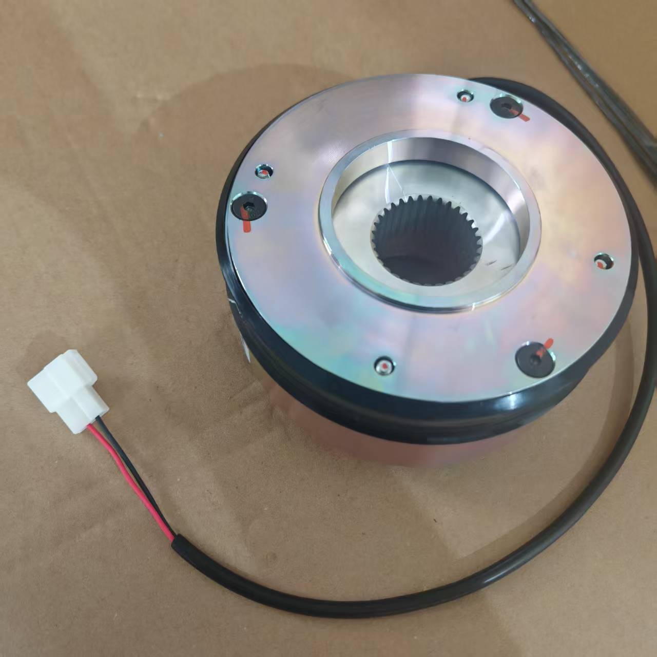 Electronic Brake 45712D-F-L0.5 - Car Electronics recension och pris
